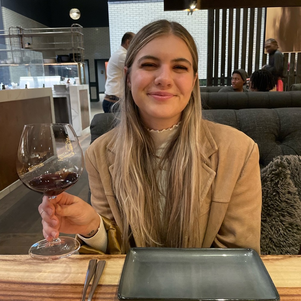 Meet your Posher, Hannah